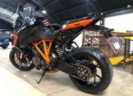 KTM 1290 SUPERDUKE GT 2016