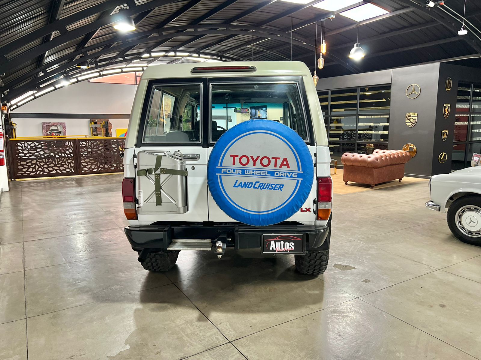 Toyota Land Cruiser   FJ73  Árabe 1985