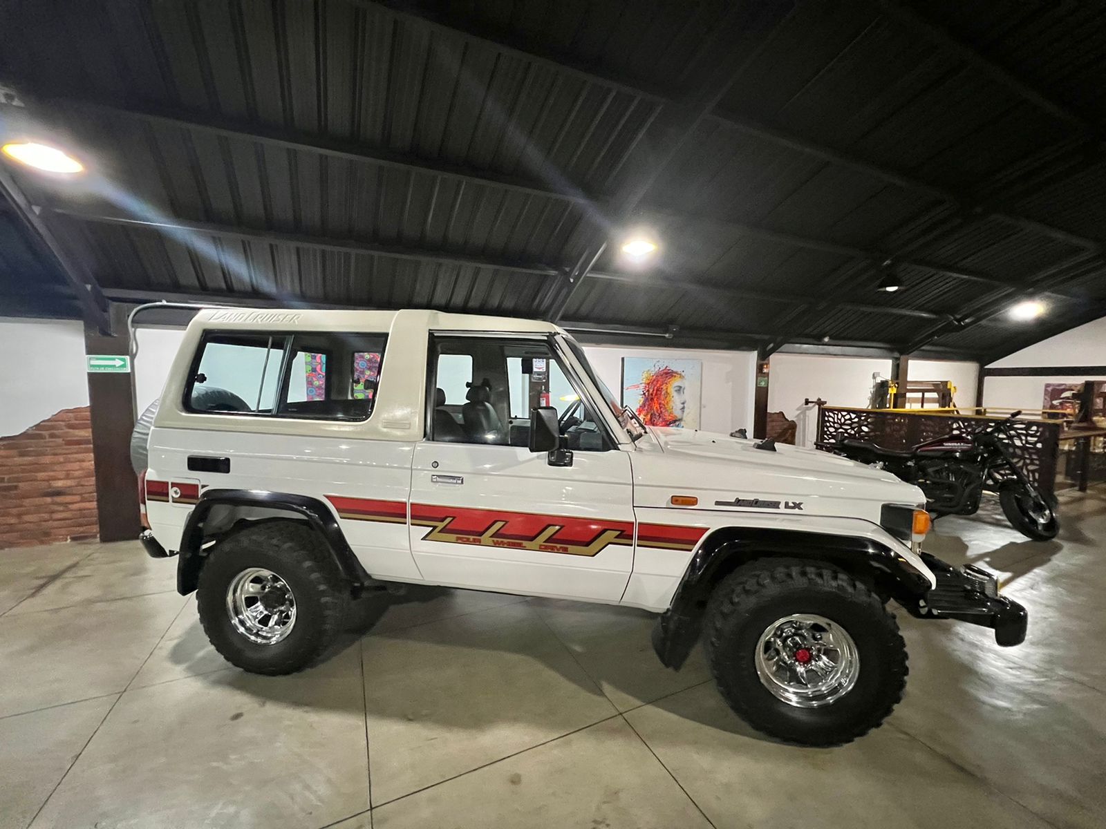 Toyota Land Cruiser   FJ73  Árabe 1985