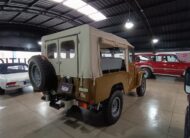 Toyota FJ43 Modelo 1979