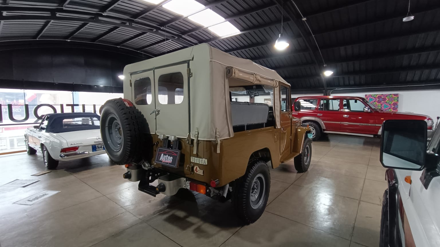 Toyota FJ43 Modelo 1979