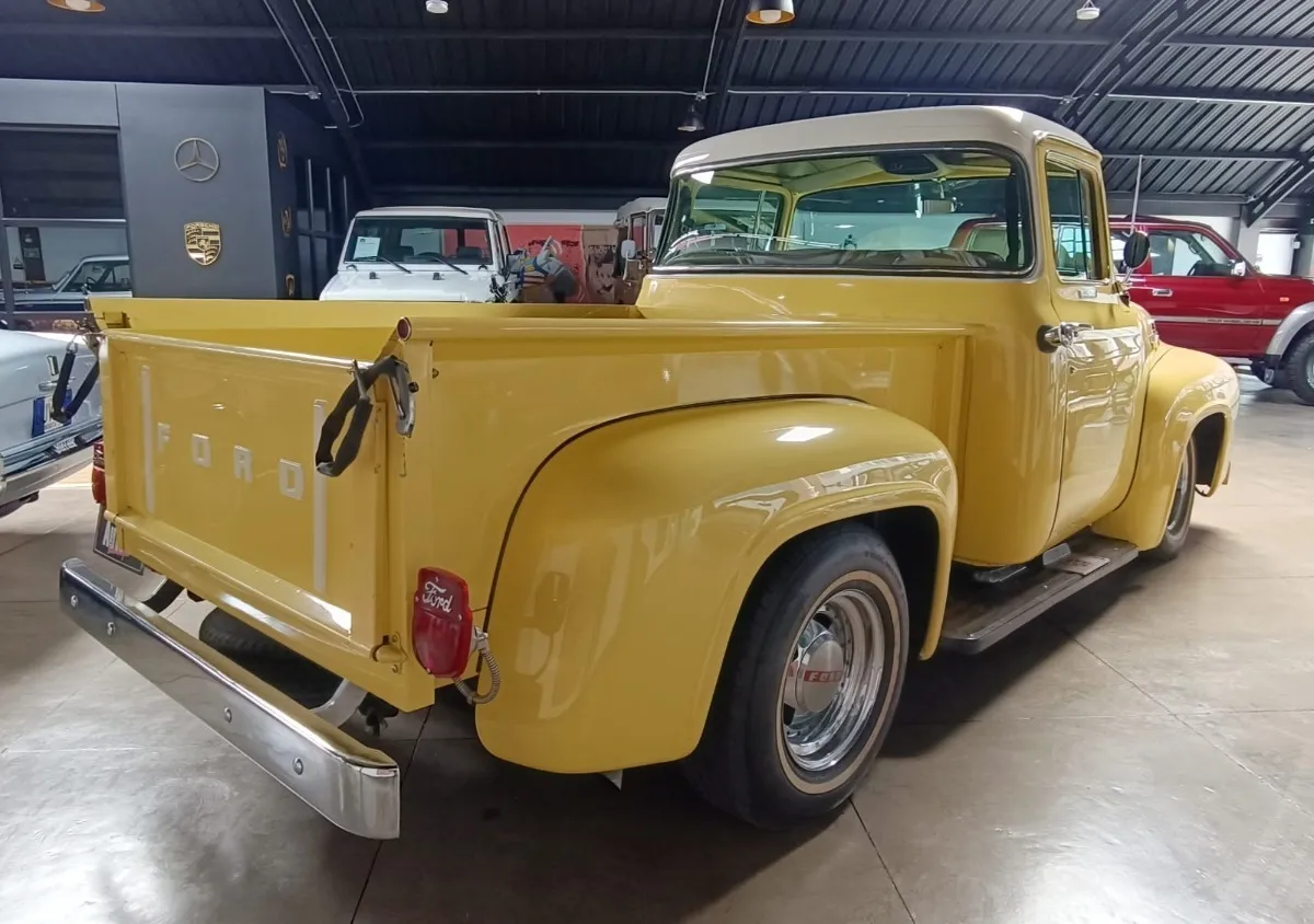 Ford F-100 F-100 Custom Cab