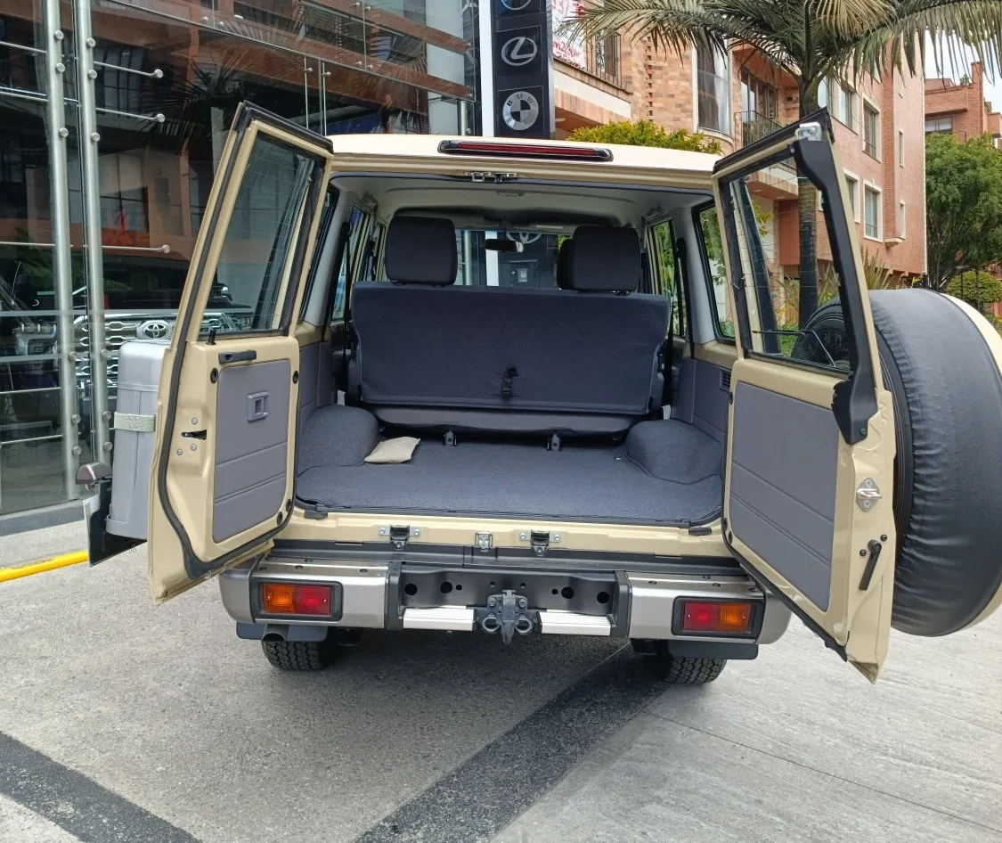 Toyota Land Cruiser Land Cruiser VDJ76 Modelo 2022
