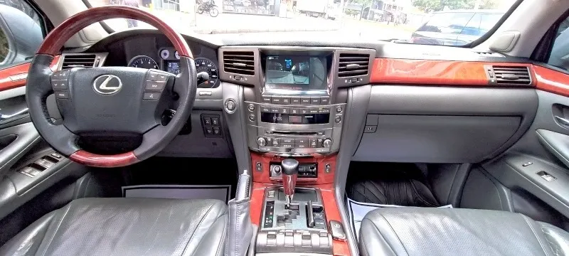 Lexus LX 570 Blindaje 2 plus Modelo 2008