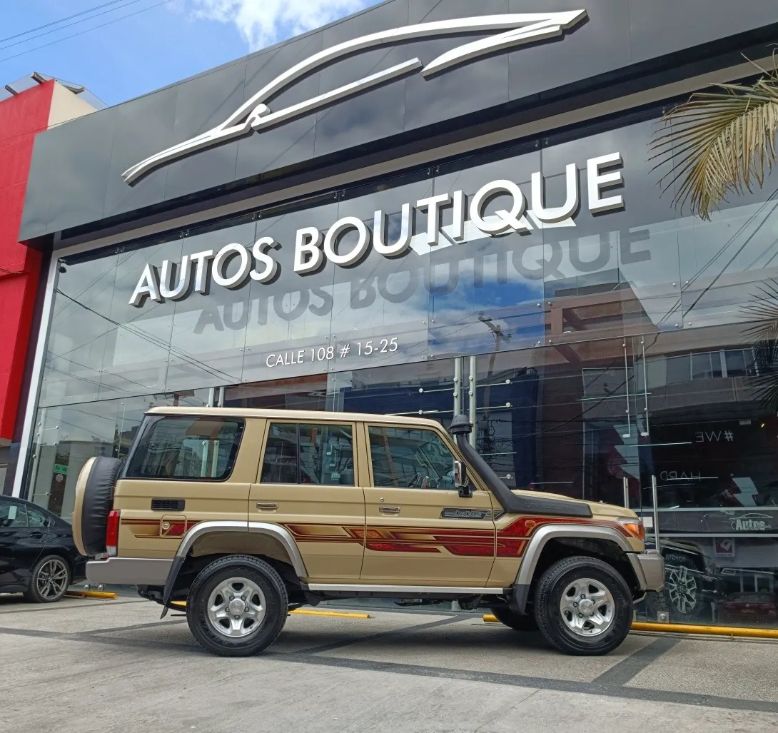 Toyota Land Cruiser Land Cruiser VDJ76 Modelo 2022