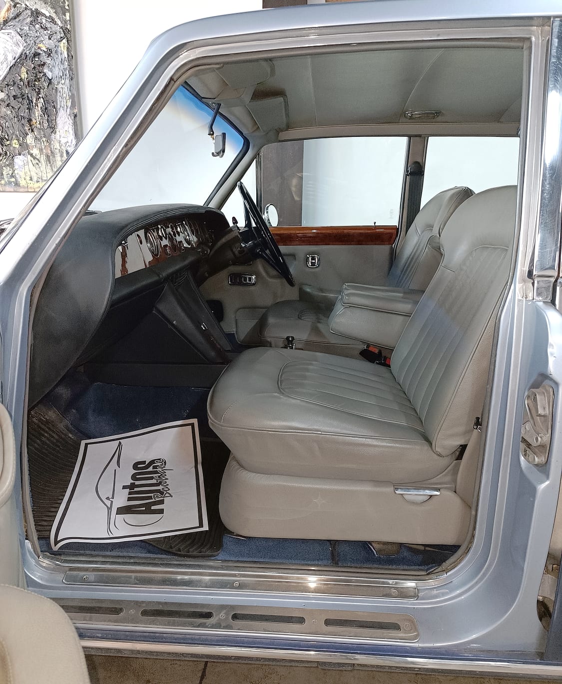 Rolls Royce Silver Shadow 1975