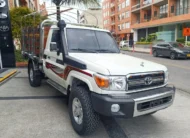 Toyota Land Cruiser GRJ79 Estacas