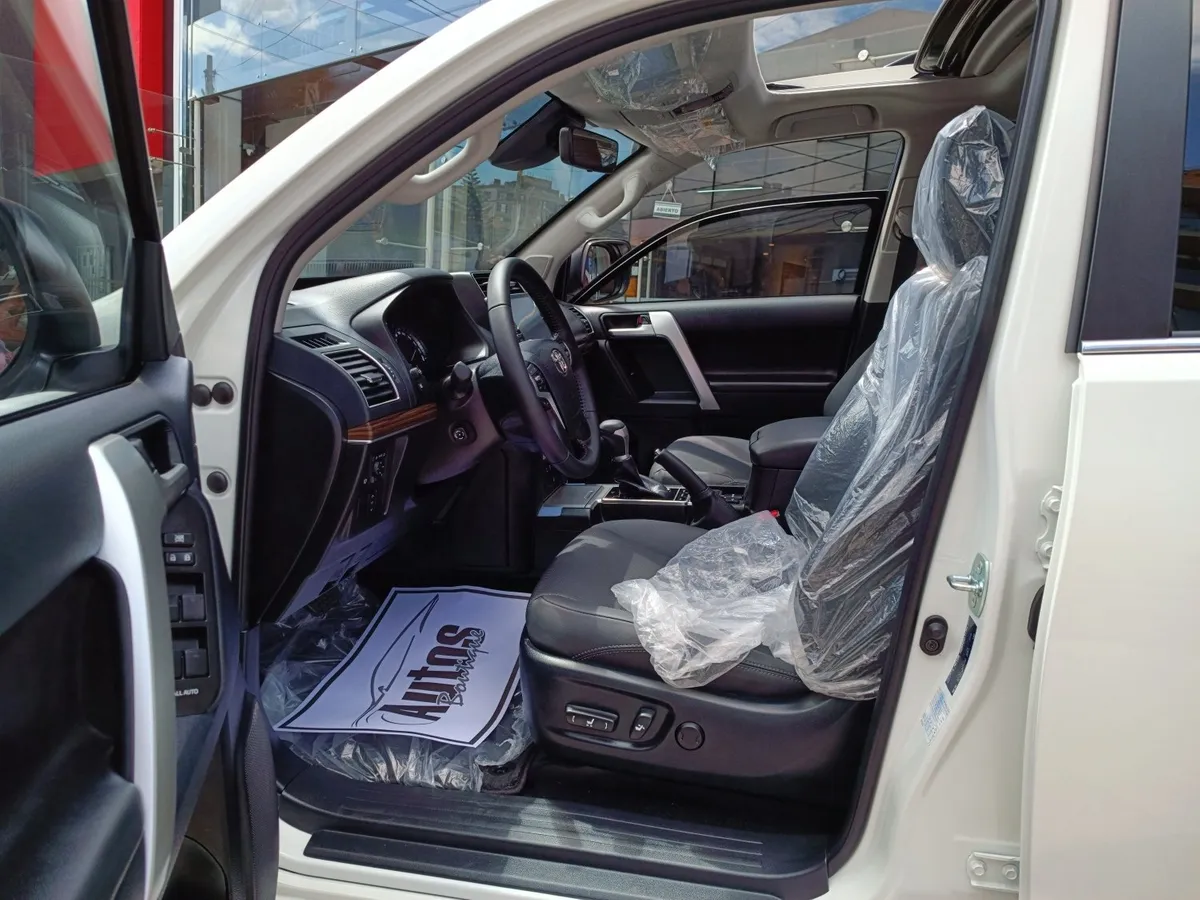 TOYOTA PRADO VX BLINDADA MODELO 2022