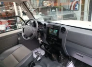 Toyota Land Cruiser GRJ79 Estacas