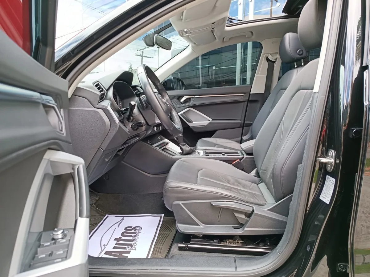 AUDI Q3 1.4 S-TRONIC MODELO 2021