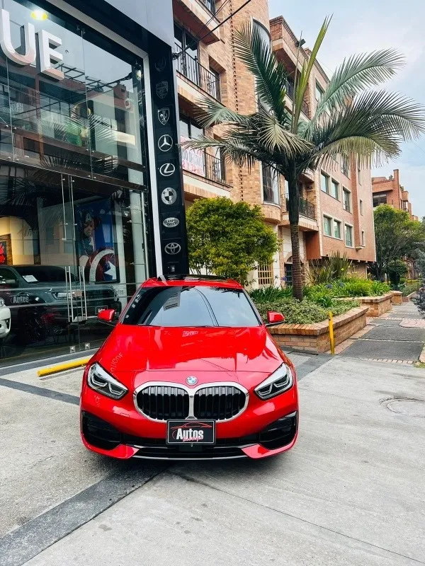 BMW Serie 1 118i Modelo 2022