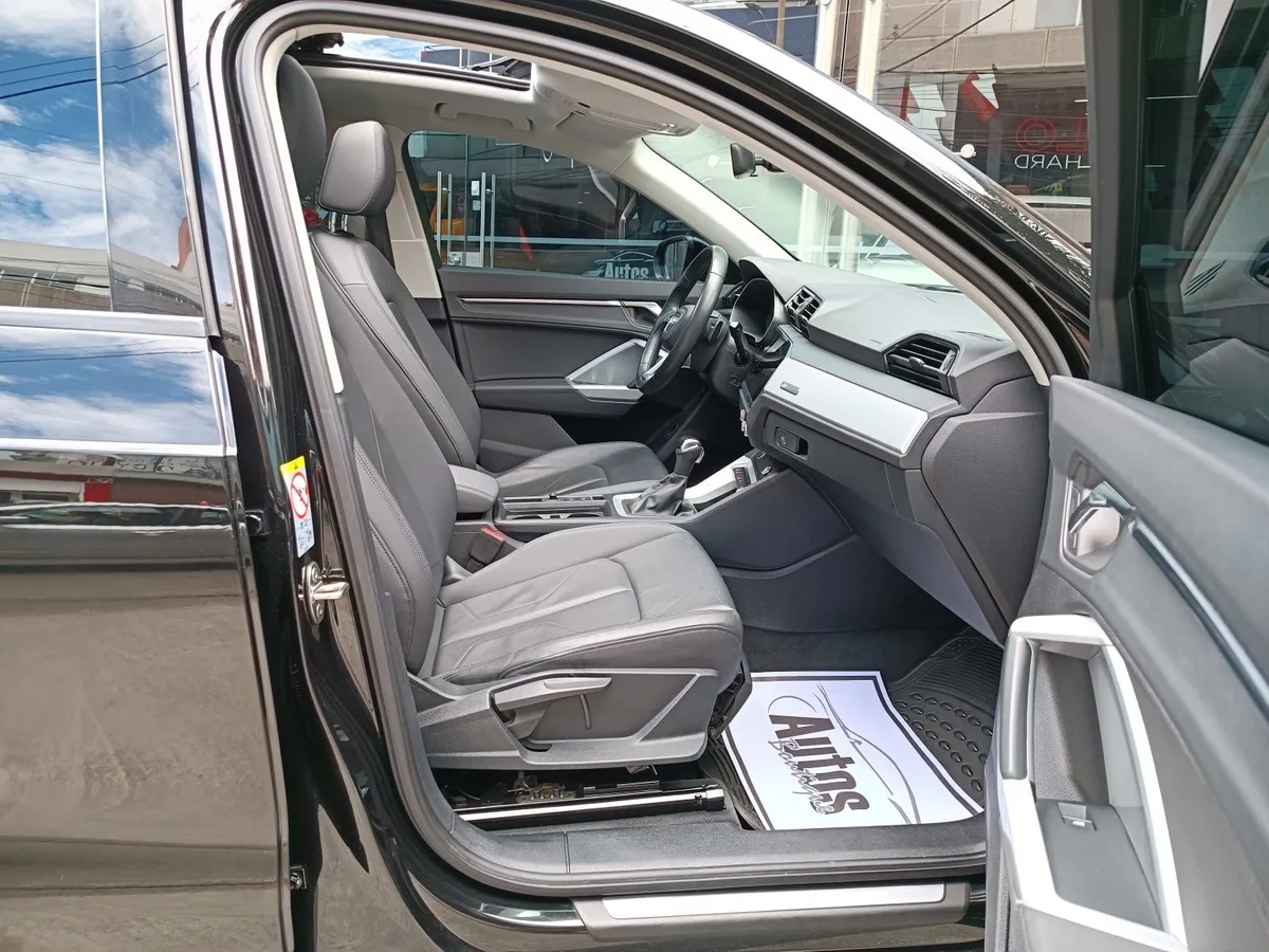 AUDI Q3 1.4 S-TRONIC MODELO 2021