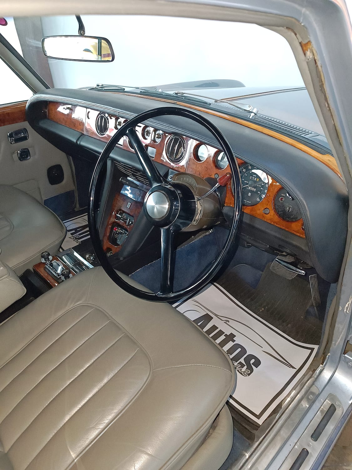 Rolls Royce Silver Shadow 1975