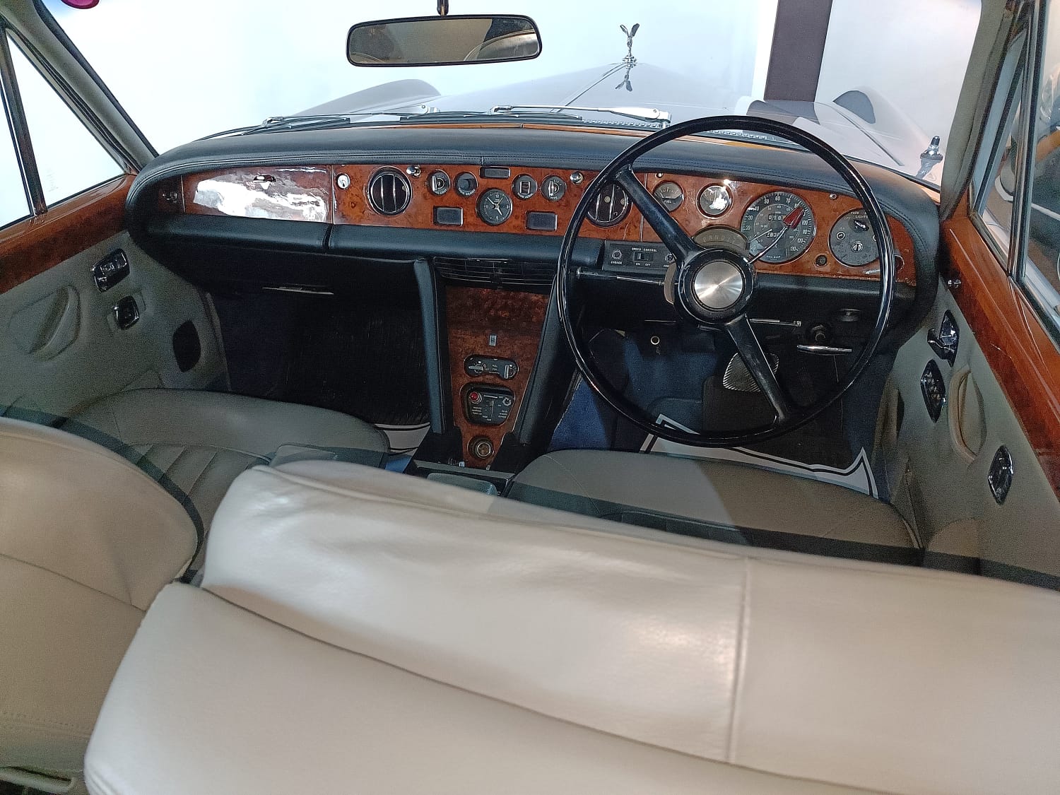 Rolls Royce Silver Shadow 1975