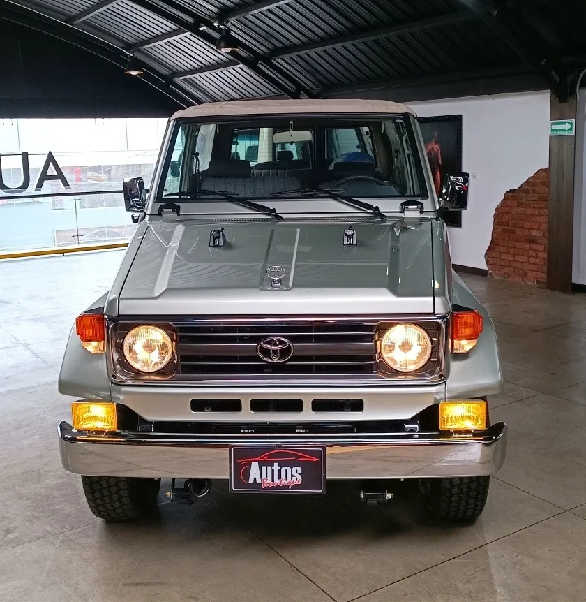 Toyota Land Cruiser 4.5 Fzj73