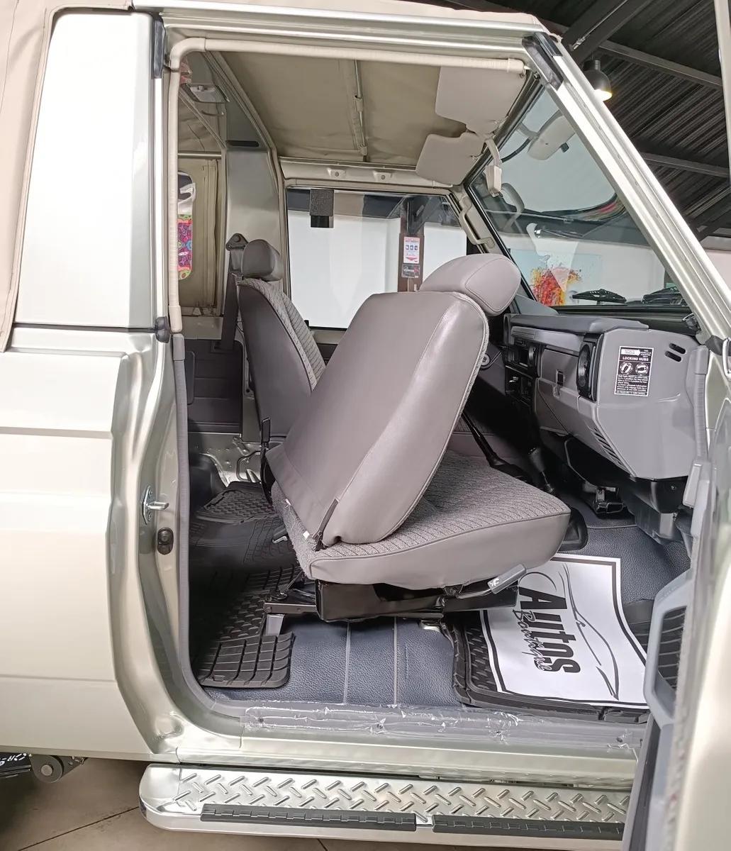 Toyota Land Cruiser 4.5 Fzj73