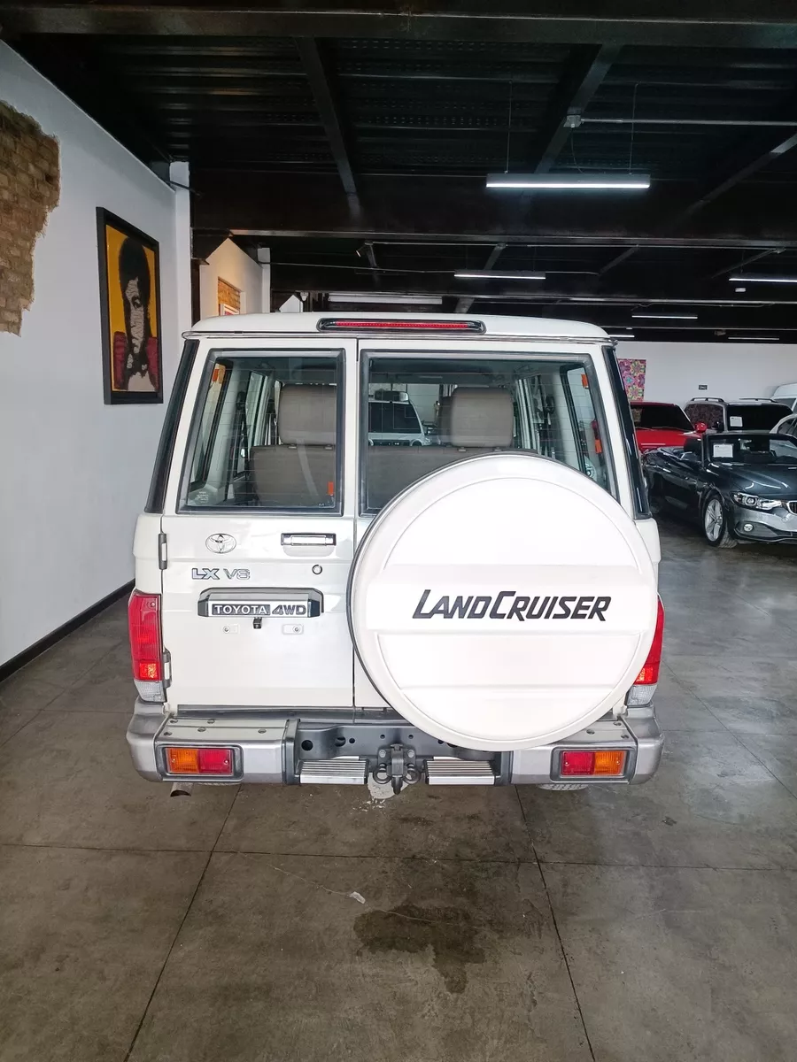 TOYOTA LAND CRUISER 4.5 DIESEL VDJ76