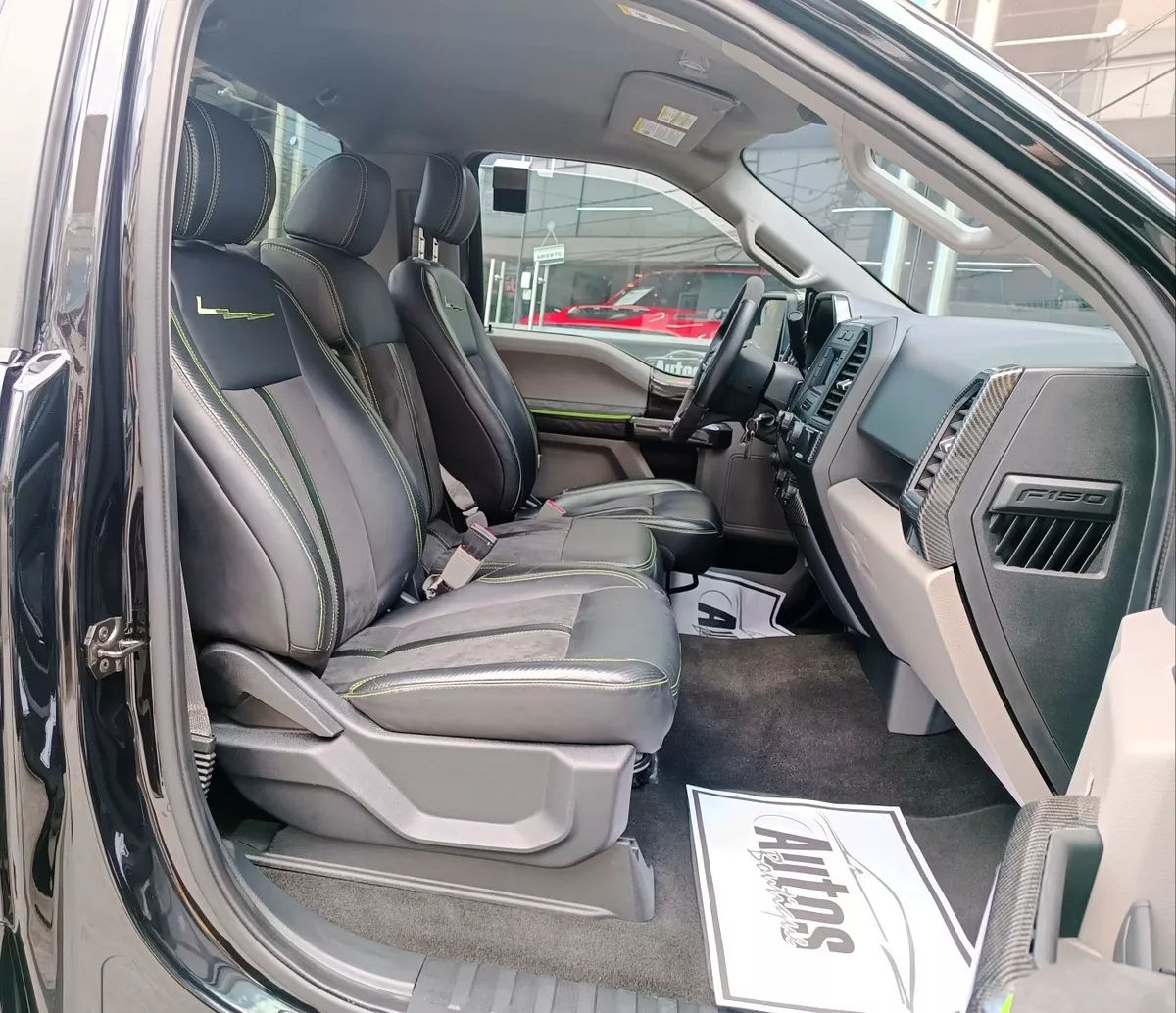 Ford F-150 Lightning 5.0 V8 Super Cargada