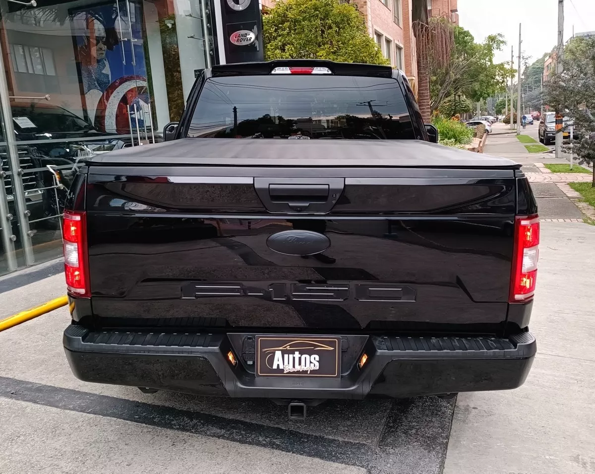Ford F-150 Lightning 5.0 V8 Super Cargada