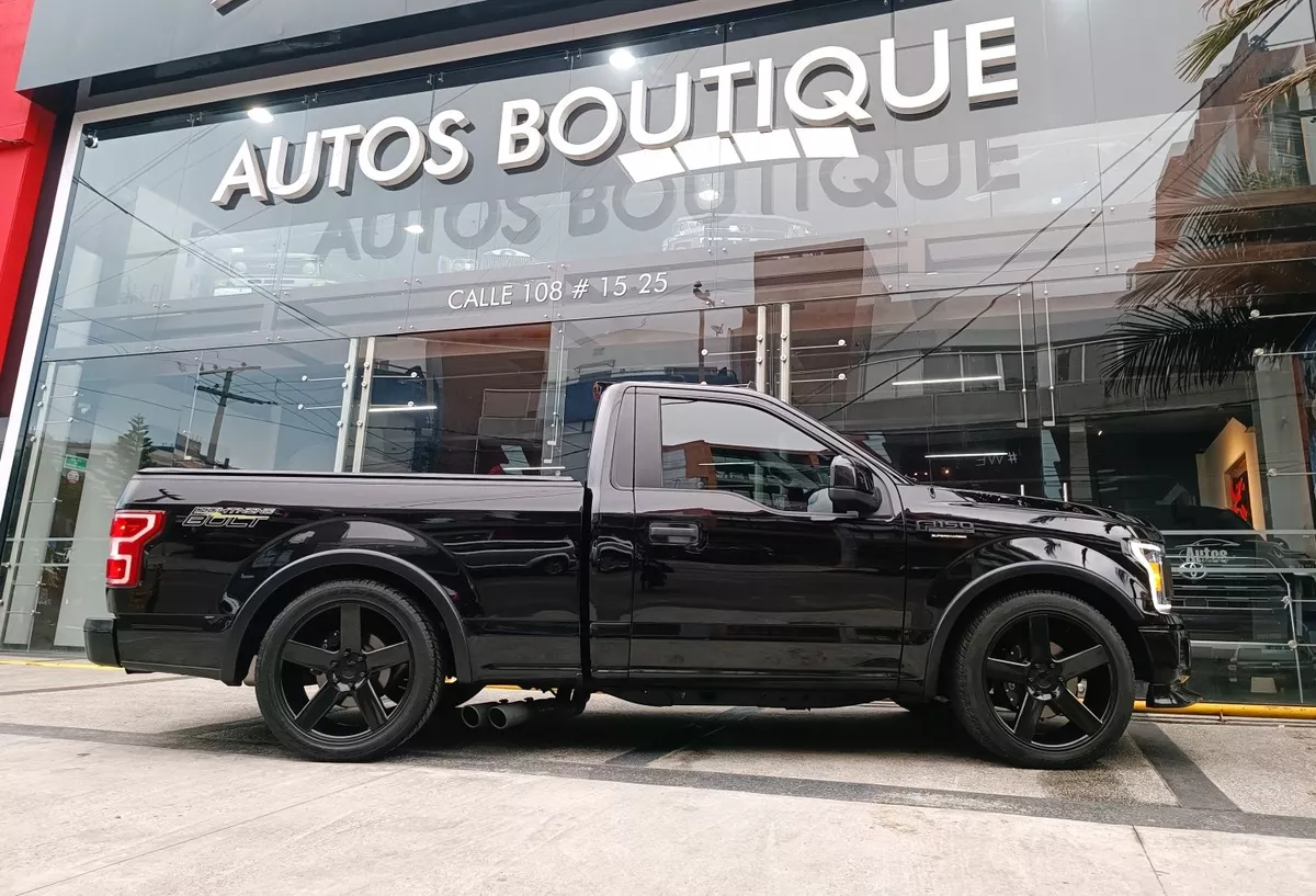 Ford F-150 Lightning 5.0 V8 Super Cargada