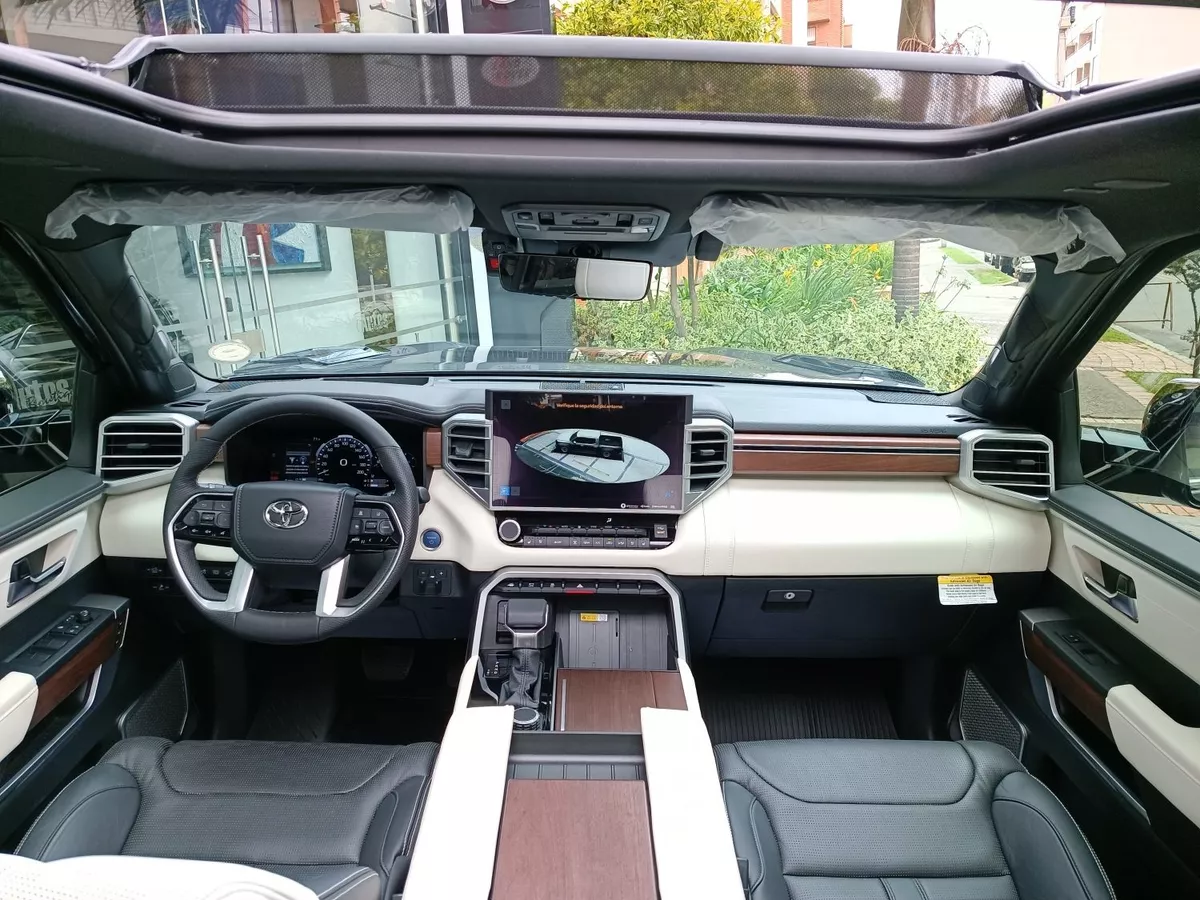 Toyota Tundra Capstone Hibrida Modelo 2022