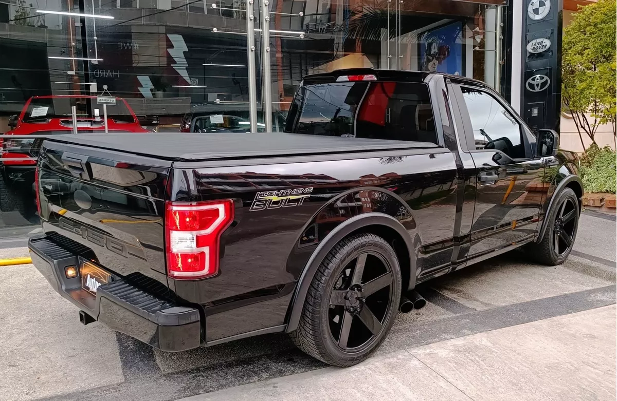Ford F-150 Lightning 5.0 V8 Super Cargada