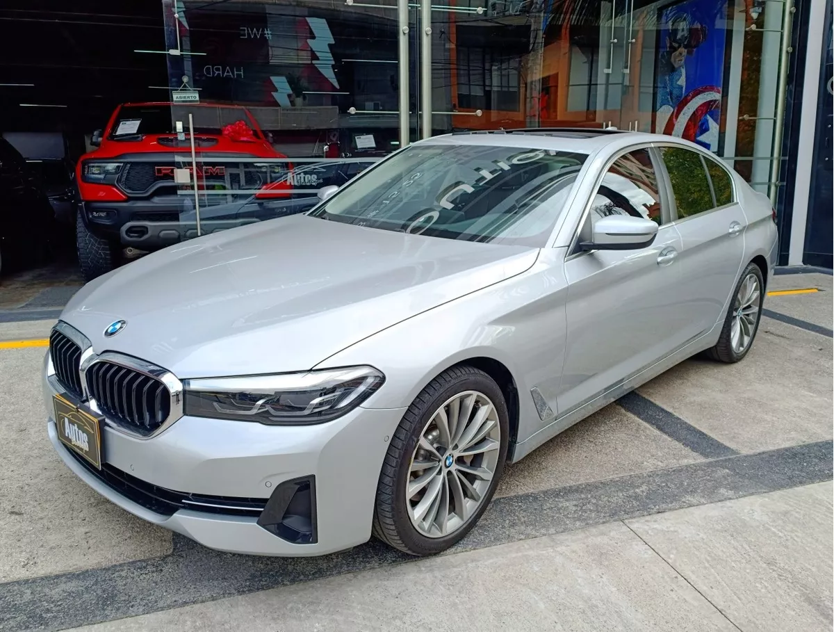 BMW 530i Modelo 2022