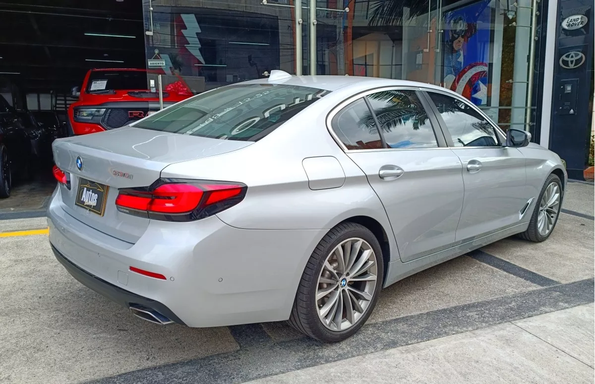 BMW 530i Modelo 2022