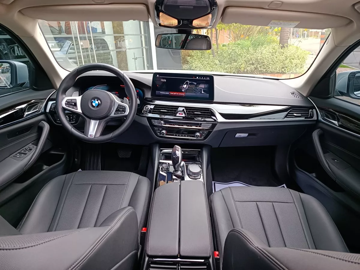 BMW 530i Modelo 2022