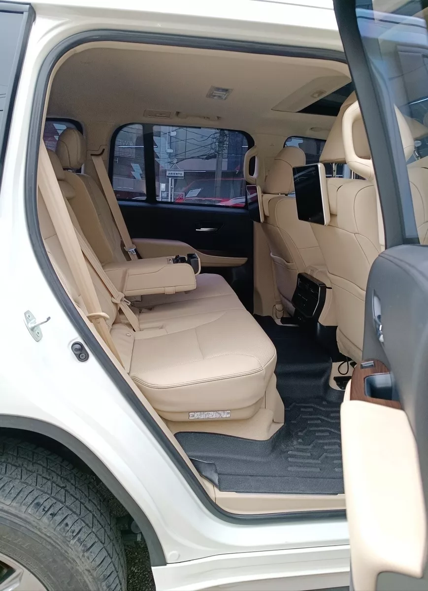 TOYOTA LAND CRUISER LC300 GXR 2022
