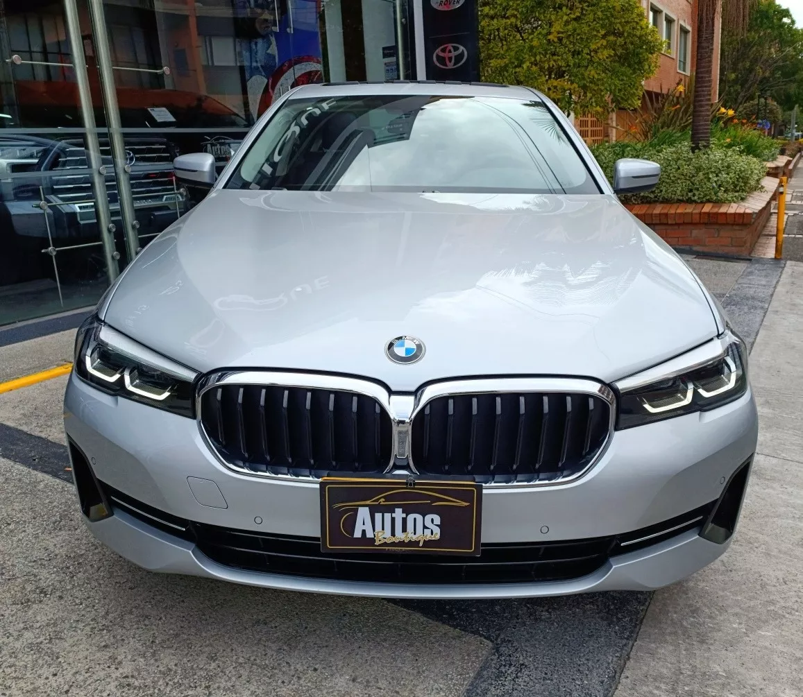 BMW 530i Modelo 2022