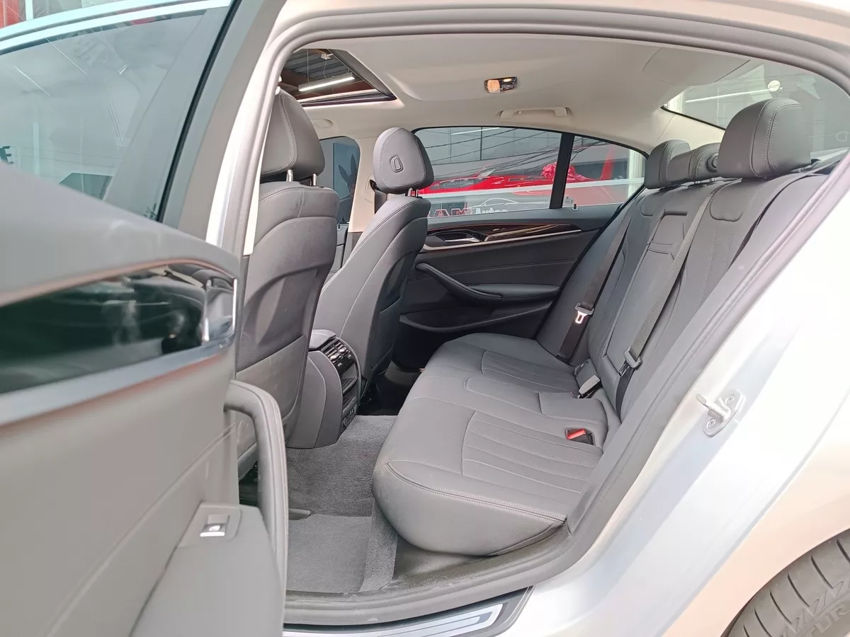 BMW 530i Modelo 2022