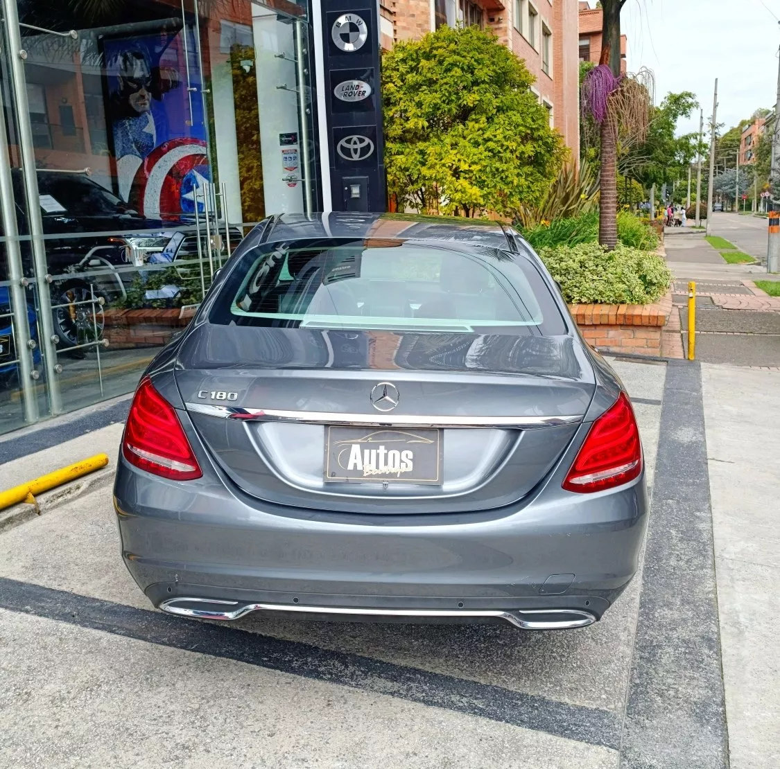 Mercedes Benz C180 Modelo 2017