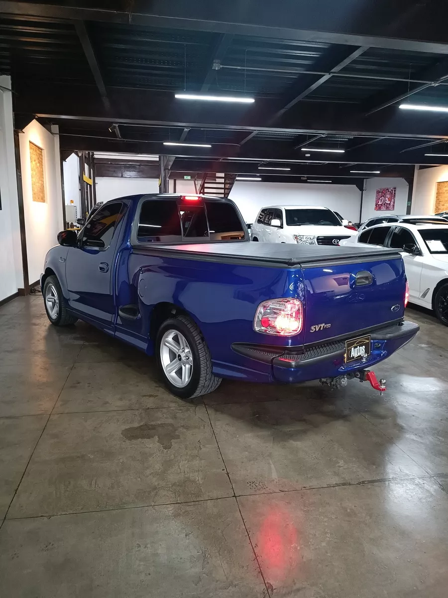 Ford F-150 Lightning 5.4 SVT 2004