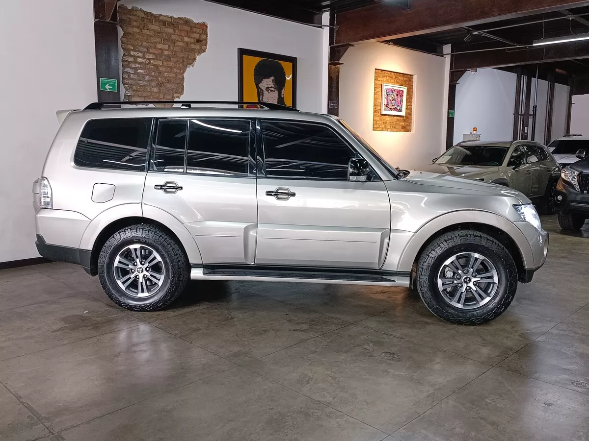 MITSUBUSHI MONTERO 3.8 5P BLINDADO 2008