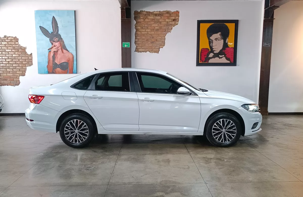 VOLKSWAGEN JETTA COMFORTLINE 2019