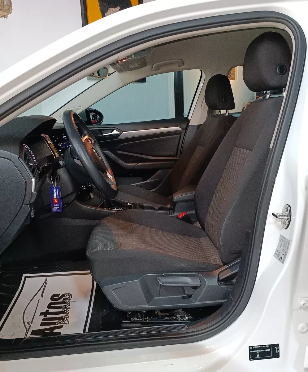 VOLKSWAGEN JETTA COMFORTLINE 2019