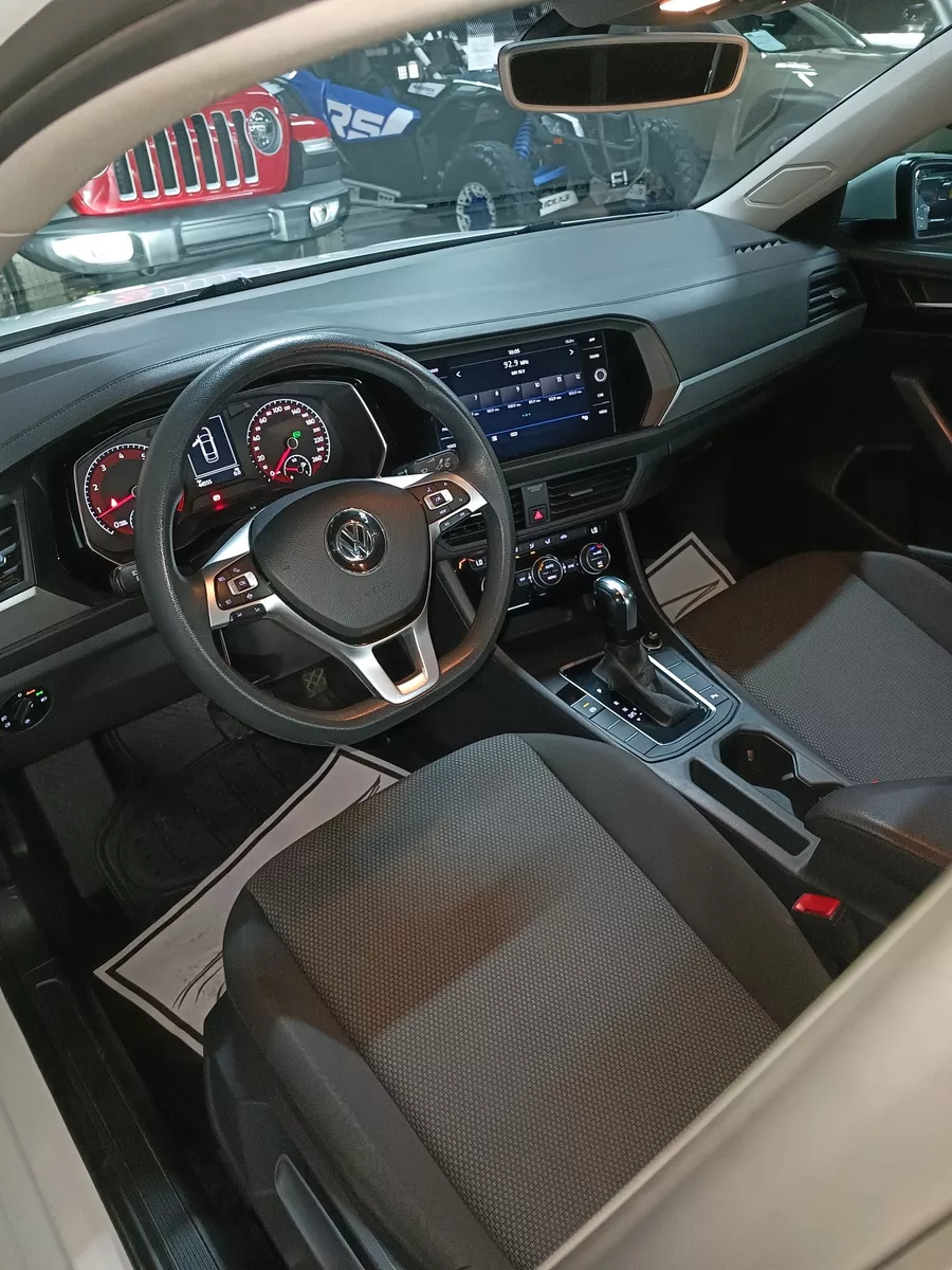 VOLKSWAGEN JETTA COMFORTLINE 2019