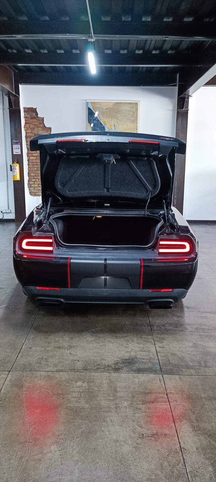 DODGE CHALLENGER SRT HELLCAT 2015