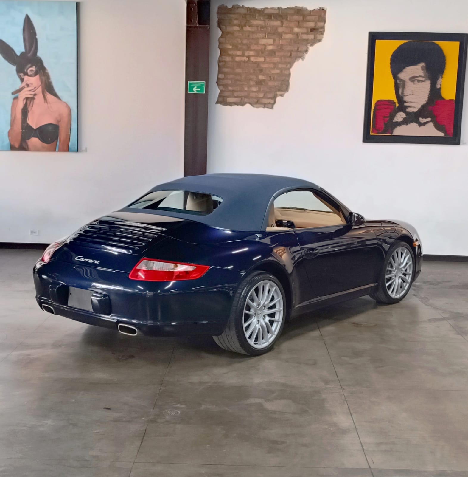 Porsche 911 Carrera Cabrio