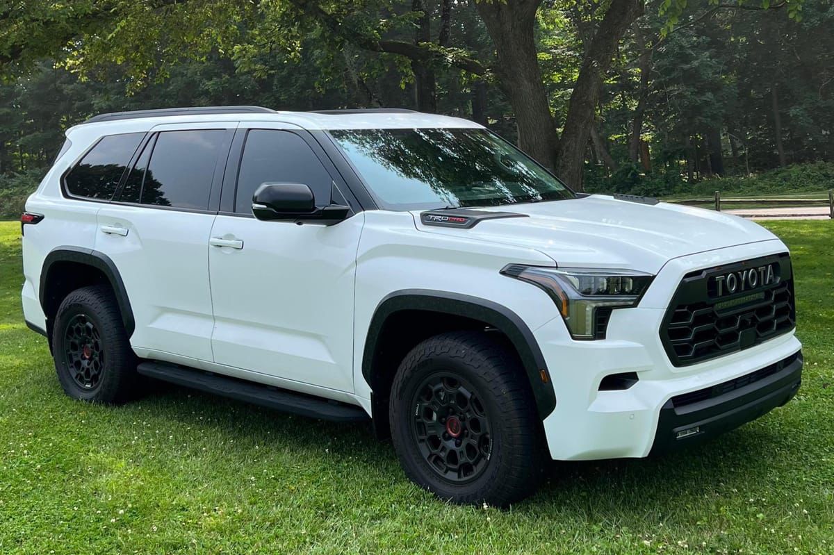 TOYOTA SEQUOIA TRD PRO 2024