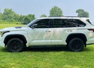 TOYOTA SEQUOIA TRD PRO 2024