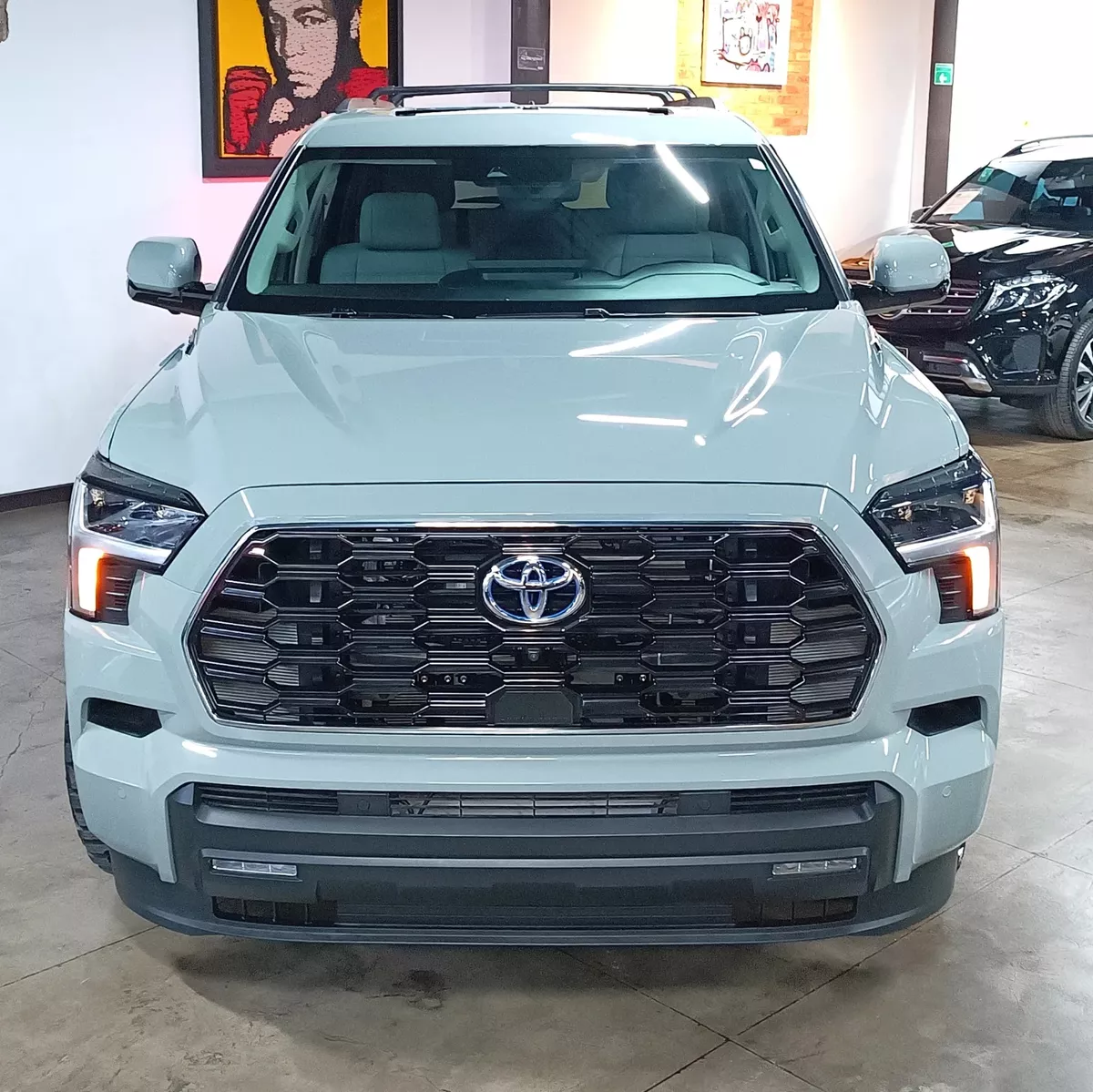 TOYOTA SEQUOIA TRD SPORT 2024