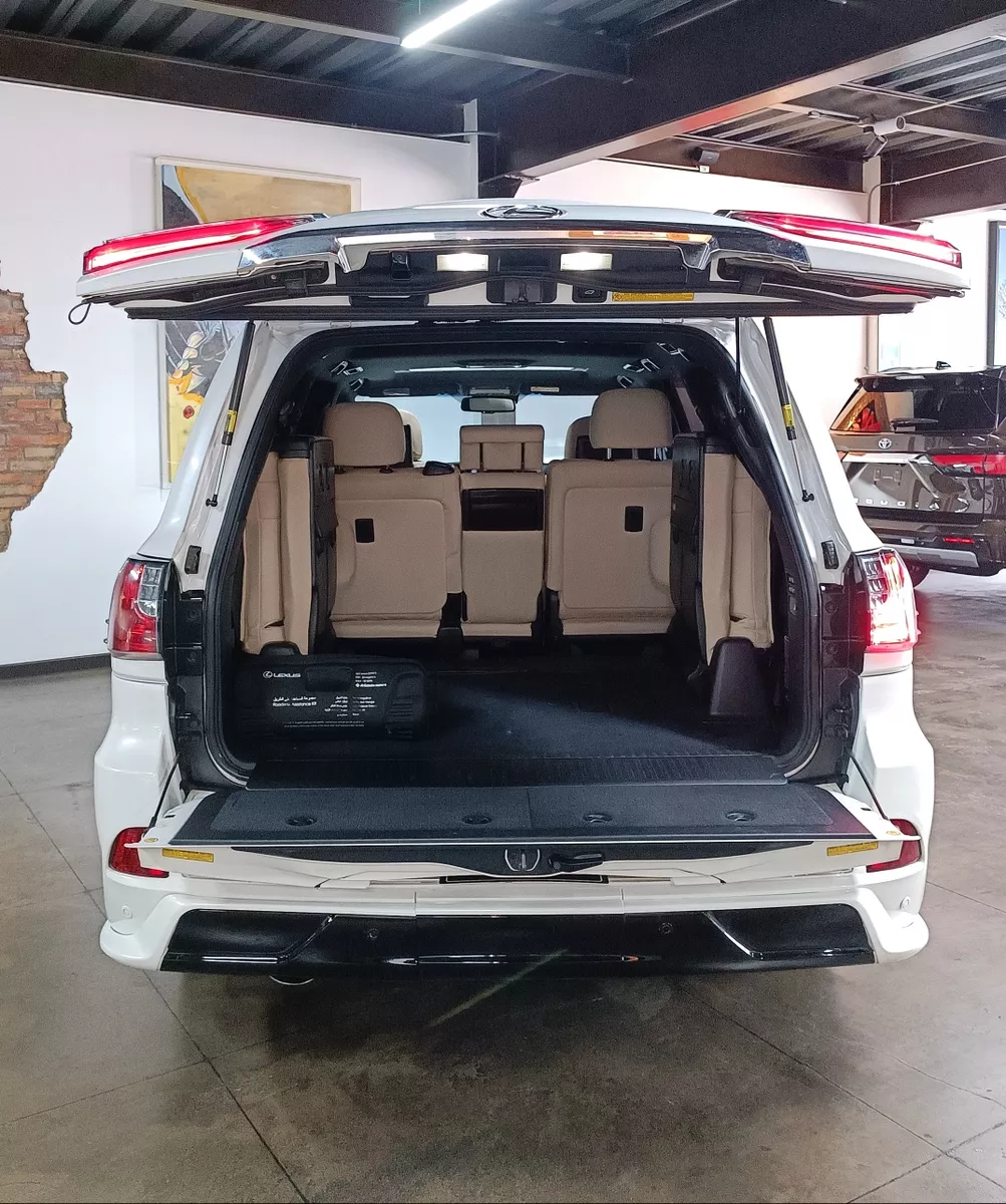 LEXUS LX 570 2015