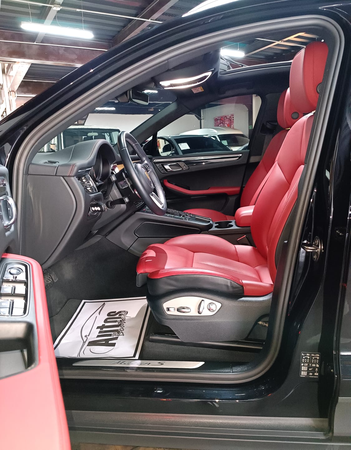 PORSCHE MACAN S 2021