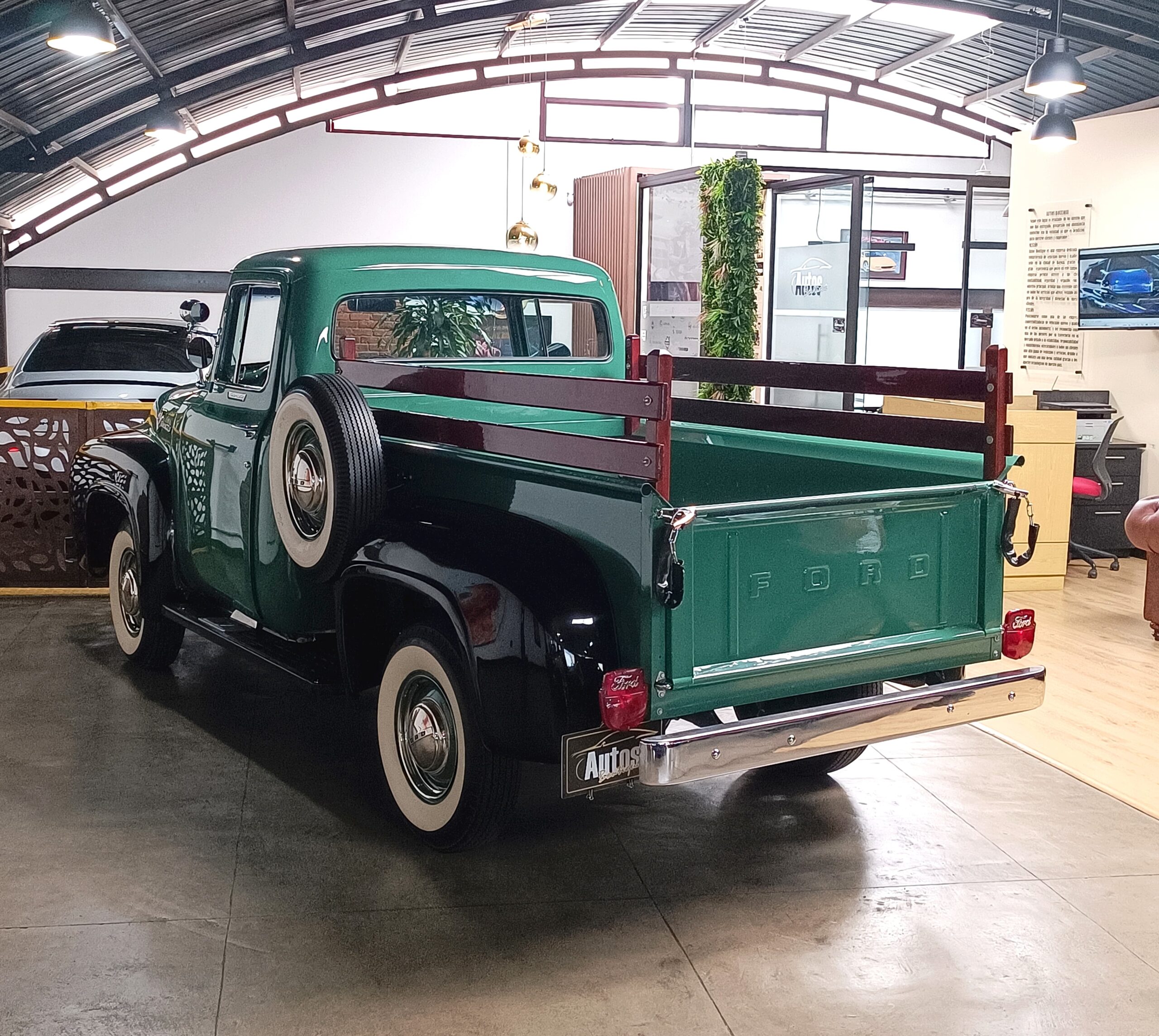 FORD F-100 1956