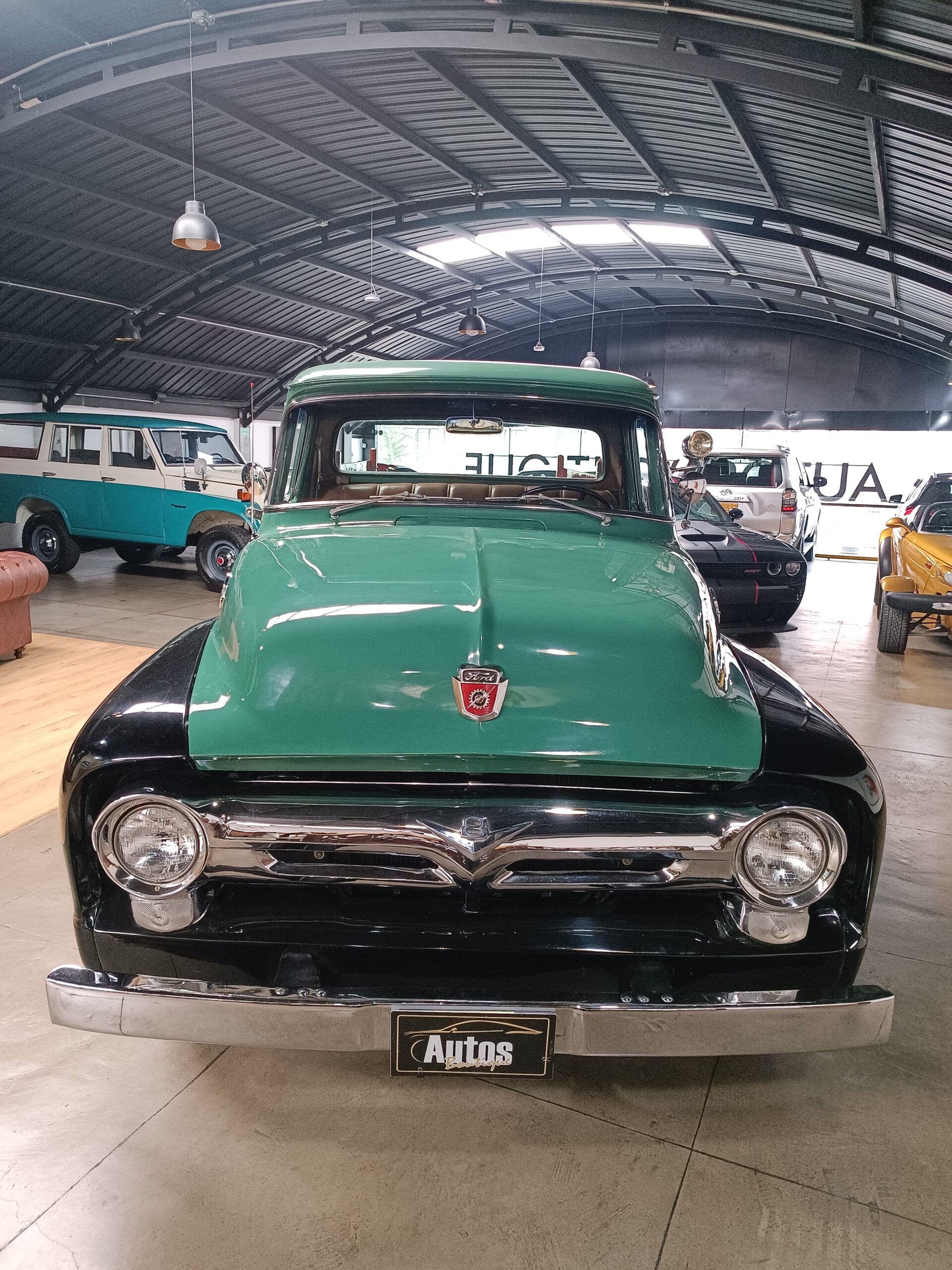FORD F-100 1956