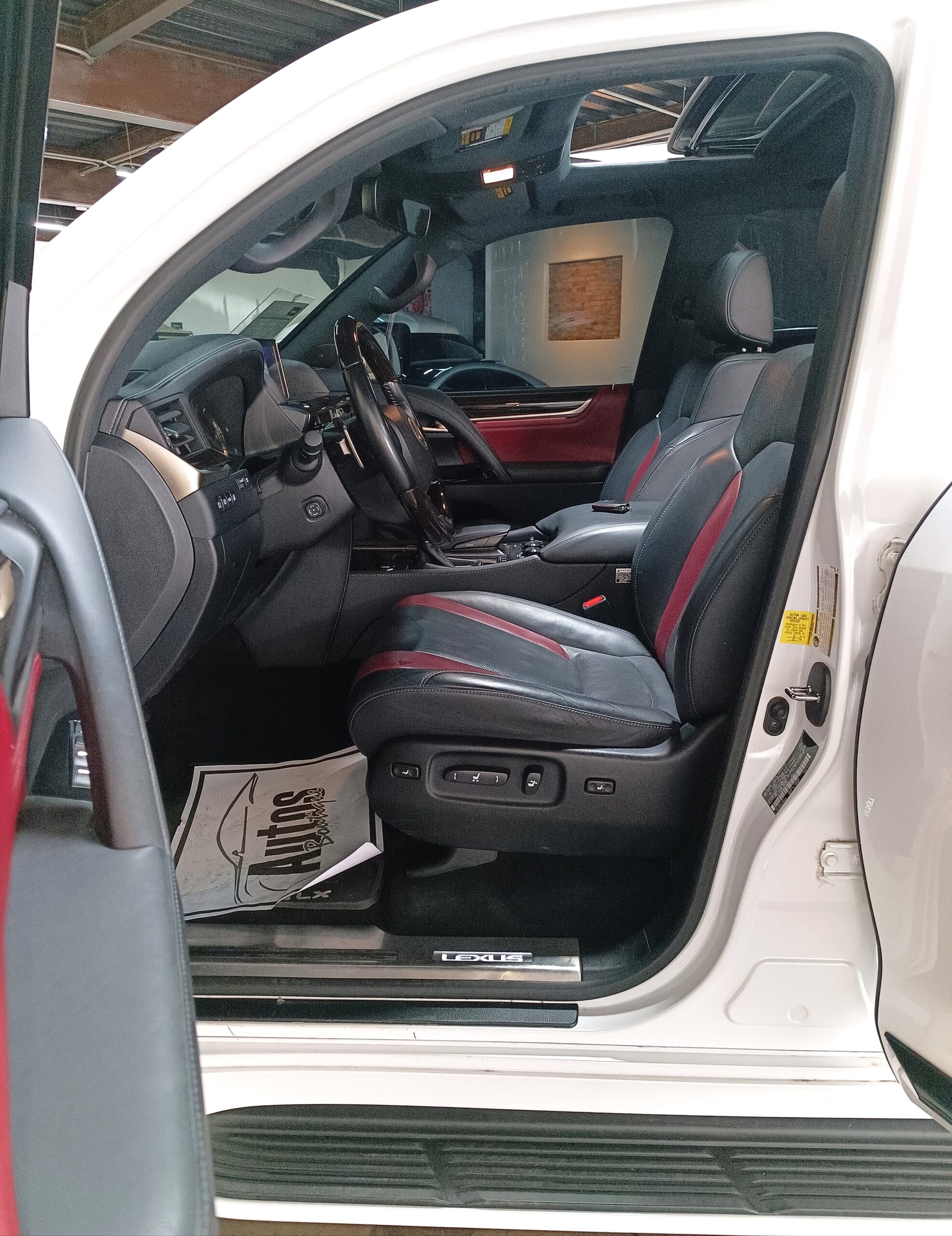 LEXUS 570 2021