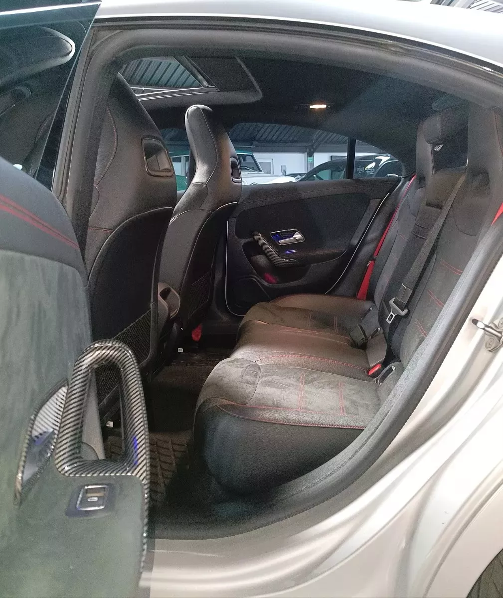 MERCEDES BENZ CLA 35 AMG 2023