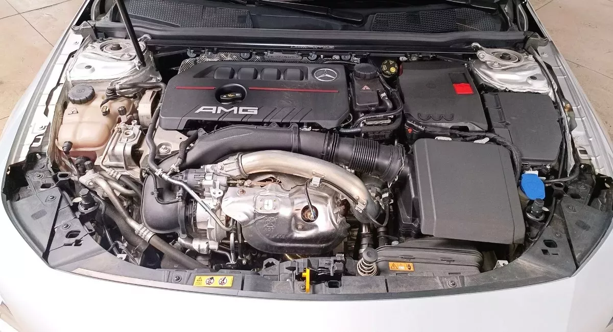 MERCEDES BENZ CLA 35 AMG 2023